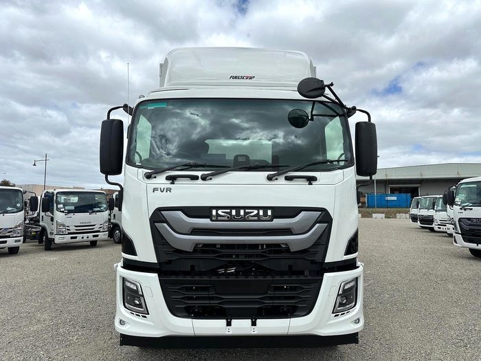 2025 Isuzu F Series
