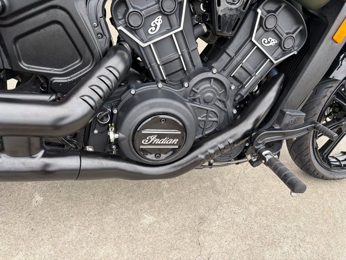 2023 Indian SCOUT ROGUE Green