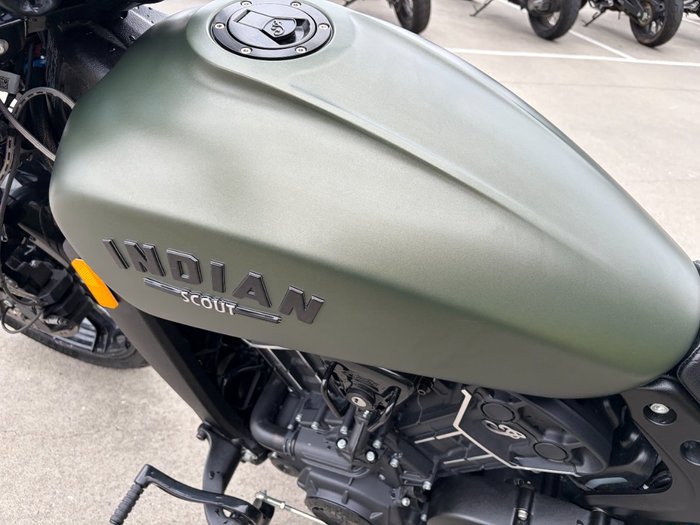 2023 Indian SCOUT ROGUE Green