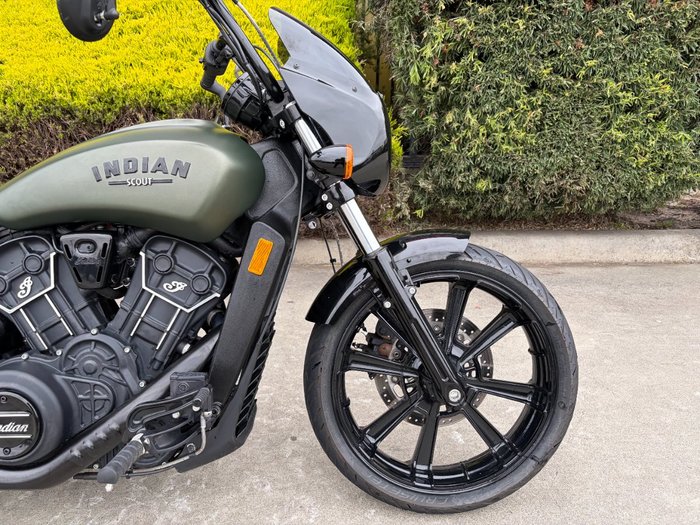 2023 Indian SCOUT ROGUE Green