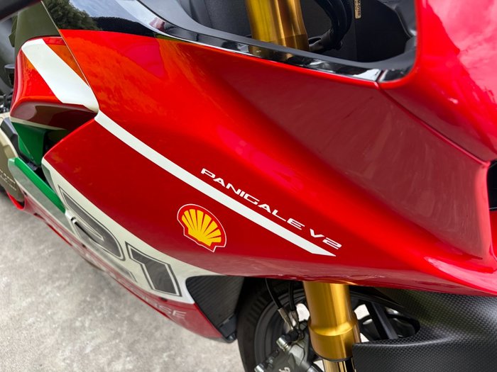 2024 DUCATI PANIGALE V2 BAYLISS 20TH ANNIV Red