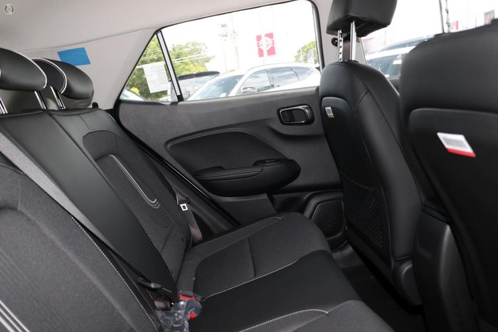 2025 Hyundai Venue Active