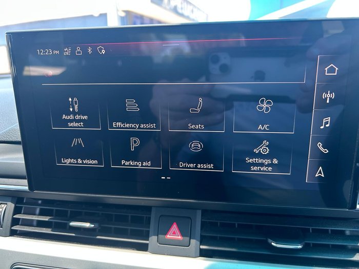 2023 Audi A4 35 TFSI S line