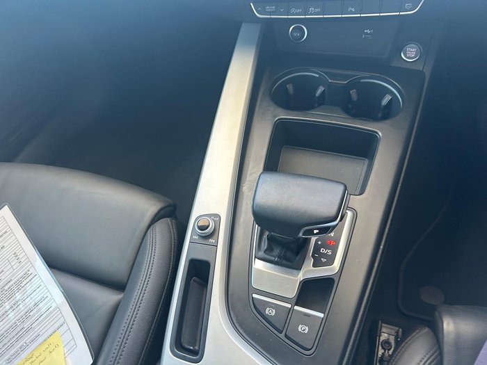 2023 Audi A4 35 TFSI S line