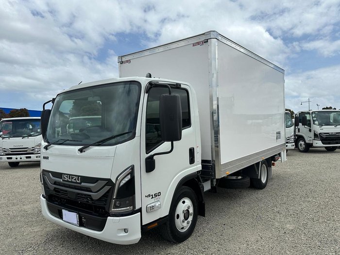 2025 Isuzu N Series NNR 45-150 DT D34