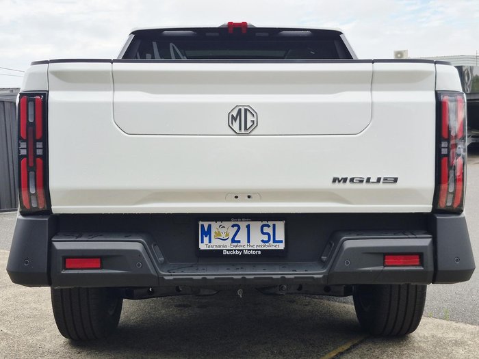 2025 MG MGU9 Explore Pro EKK1C MY25 4X4 Dual Range Alpine White