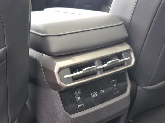 2025 MG MGU9 Explore Pro EKK1C MY25 4X4 Dual Range Alpine White