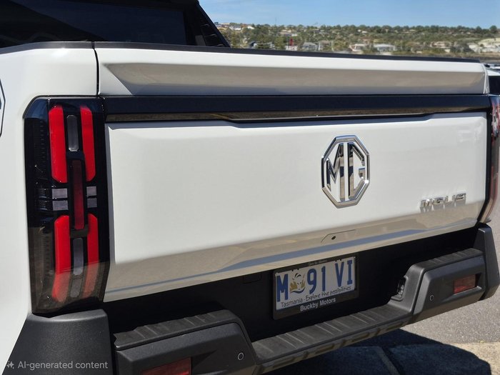 2025 MG MGU9 Explore X EKK1C MY25 4X4 Dual Range Alpine White