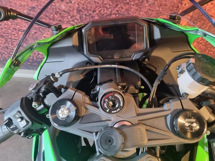 2025 Kawasaki Ninja ZX-6R ABS (636) Ninja Green