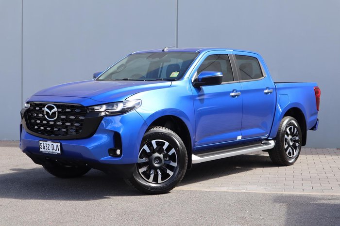 2025 Mazda BT-50 GT