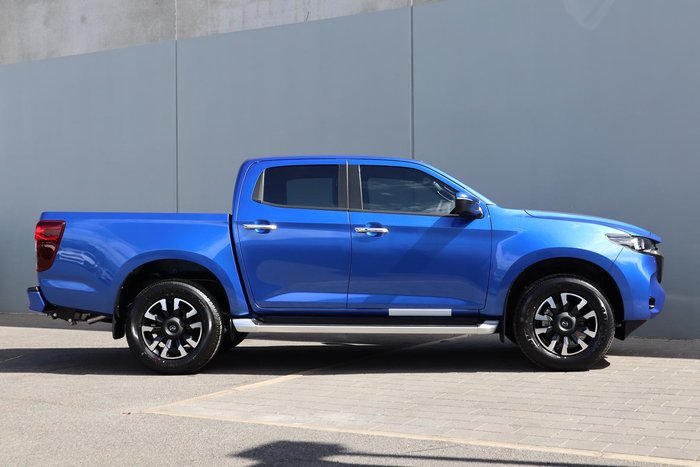2025 Mazda BT-50 GT