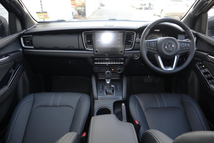 2025 Mazda BT-50 GT