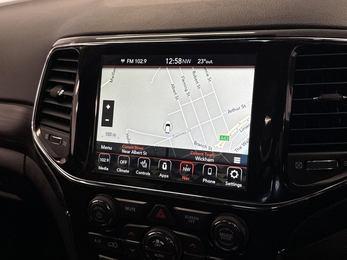 2021 Jeep Grand Cherokee Night Eagle