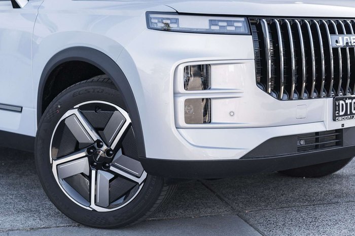 2025 Jaecoo J7 SHS Track