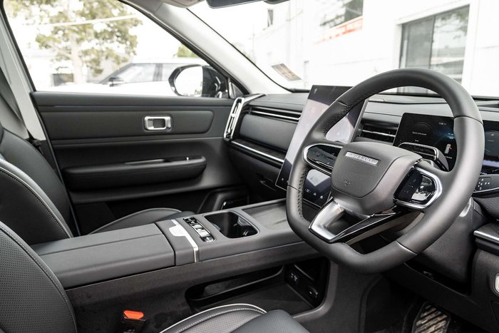 2025 Jaecoo J7 SHS Summit