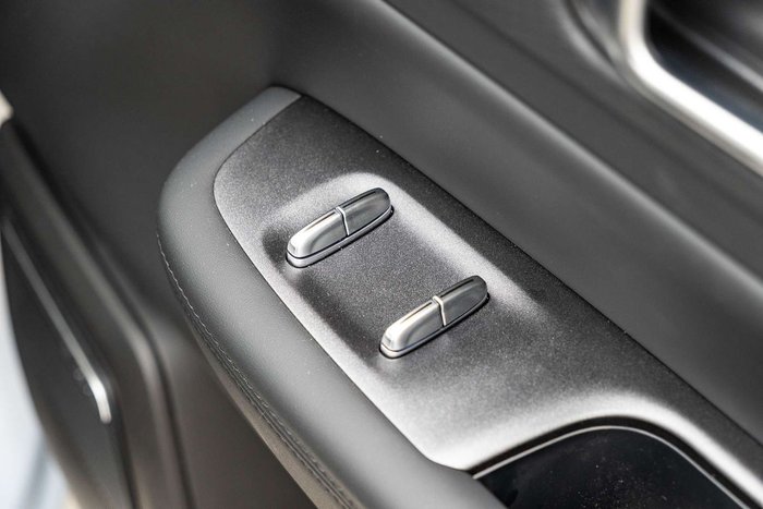 2025 Jaecoo J7 SHS Summit