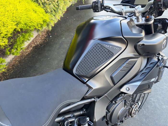 2018 Yamaha MT-10A Black