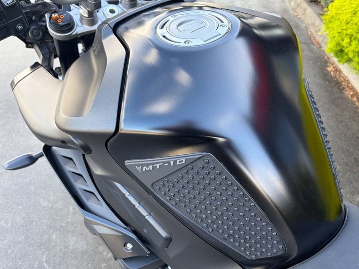 2018 Yamaha MT-10A Black