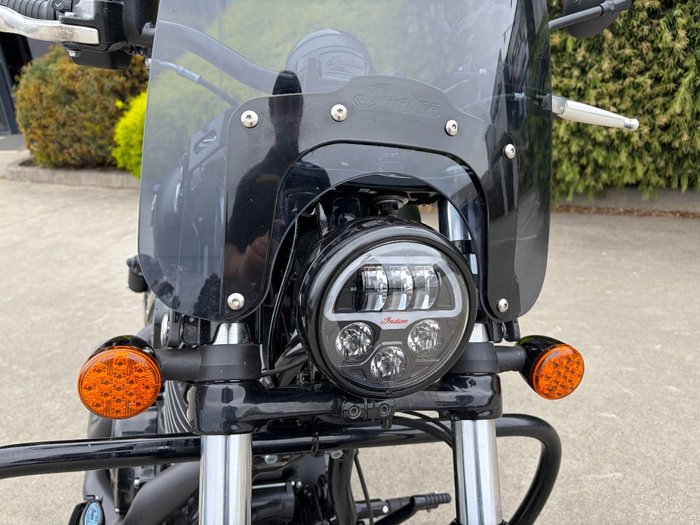 2023 Indian CHIEF DARK HORSE Black