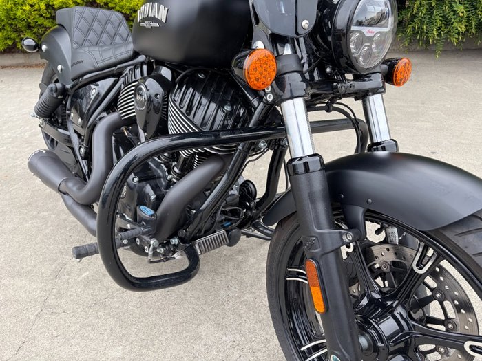 2023 Indian CHIEF DARK HORSE Black