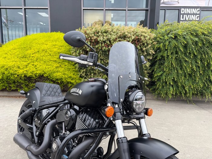 2023 Indian CHIEF DARK HORSE Black