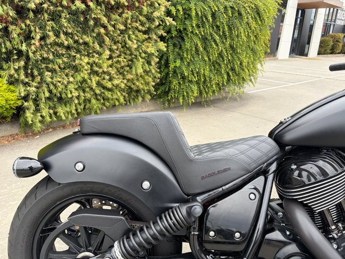 2023 Indian CHIEF DARK HORSE Black