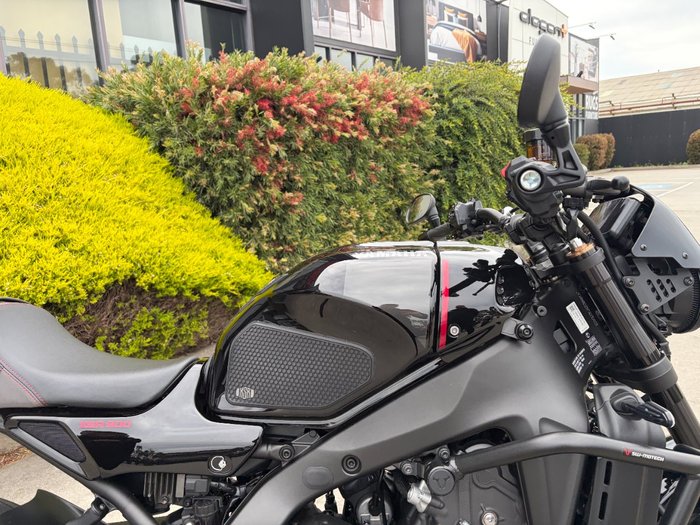 2023 Yamaha XSR900 (MTM850A) Dark Green