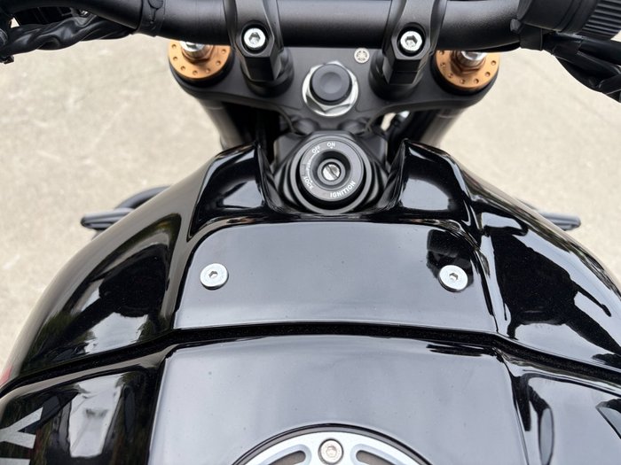 2023 Yamaha XSR900 (MTM850A) Dark Green