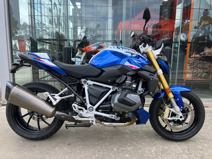 2024 BMW Motorrad R 1250 R BLUE