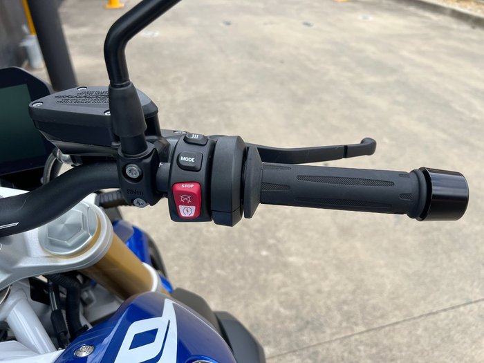 2024 BMW Motorrad R 1250 R BLUE