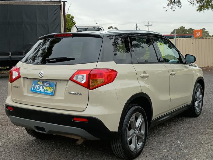 2016 Suzuki Vitara RT-S LY Savannah Ivory