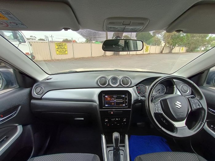 2016 Suzuki Vitara RT-S LY Savannah Ivory