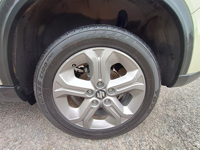 2016 Suzuki Vitara RT-S LY Savannah Ivory