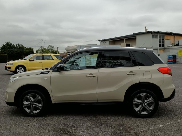 2016 Suzuki Vitara RT-S LY Savannah Ivory