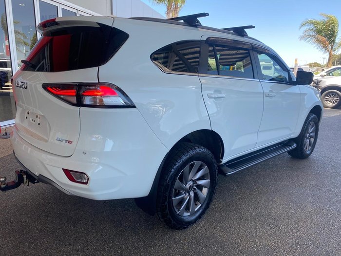 2021 Isuzu MU-X LS-U