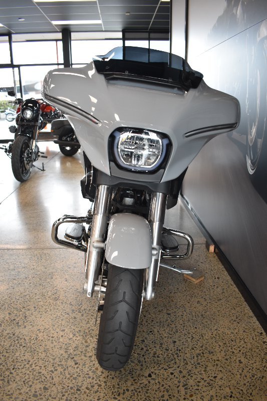 2024 Harley-davidson FLHX STREET GLIDE (117) billiard gray