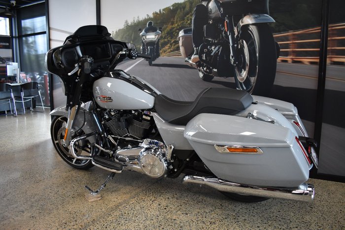 2024 Harley-davidson FLHX STREET GLIDE (117) billiard gray