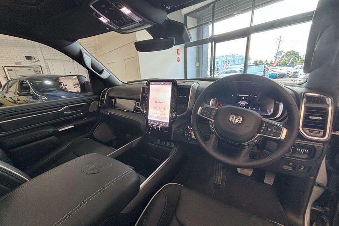 2025 RAM 1500 Laramie Sport Hurricane SO RamBox