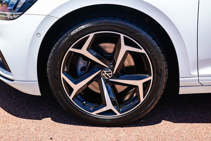 2021 Volkswagen Passat 140TSI Business