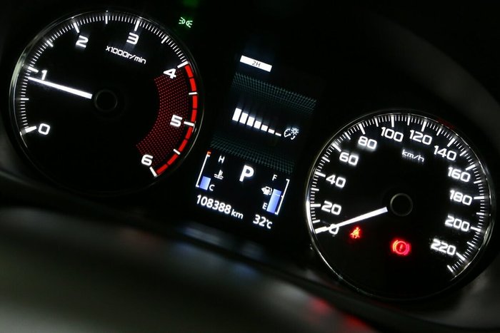 2018 Mitsubishi Pajero Sport GLX