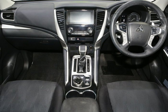 2018 Mitsubishi Pajero Sport GLX