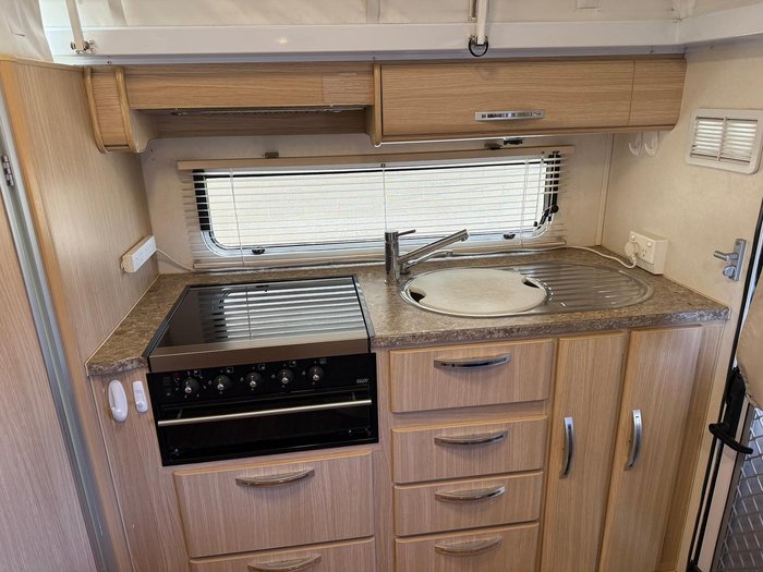 2011 Jayco Discovery 17.55-3