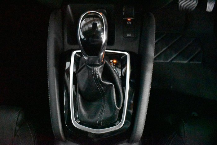 2017 Nissan QASHQAI ST-L