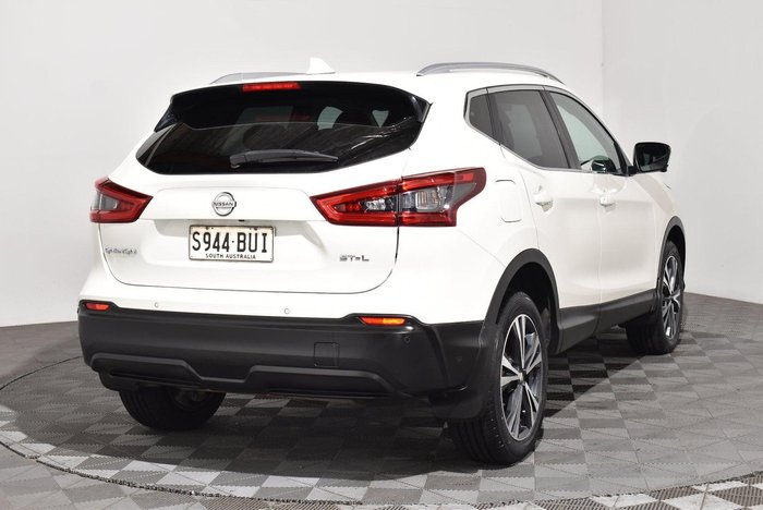 2017 Nissan QASHQAI ST-L