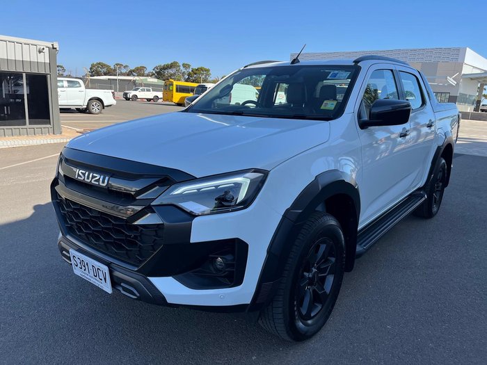 2024 Isuzu D-MAX X-TERRAIN