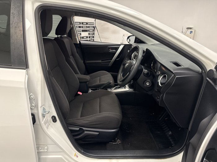 2014 Toyota Corolla Ascent