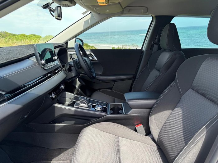 2022 Mitsubishi Outlander LS