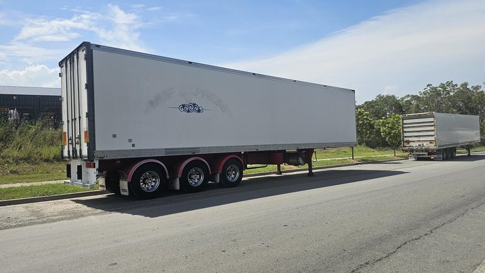 2009 Maxitrans St3