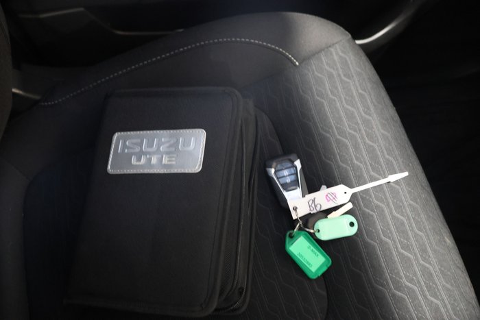 2022 Isuzu D-MAX LS-U