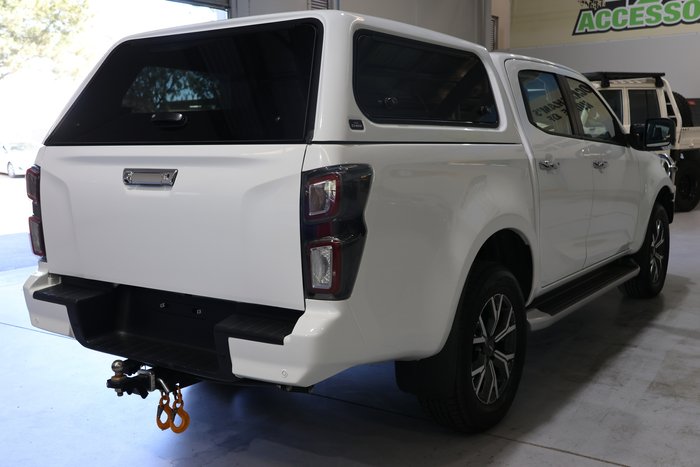 2022 Isuzu D-MAX LS-U